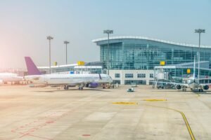do's and don'ts in dubai airport