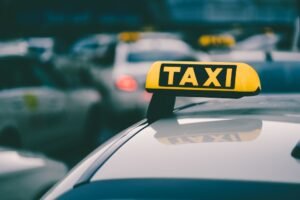 Dubai to Sharjah Taxi Fare